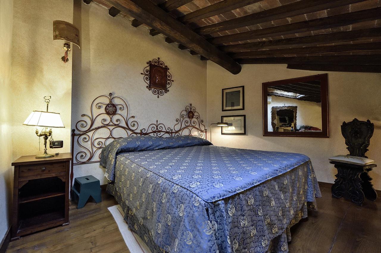 Castelletto Di Montebenichi Aparthotel Monte Benichi Exteriör bild