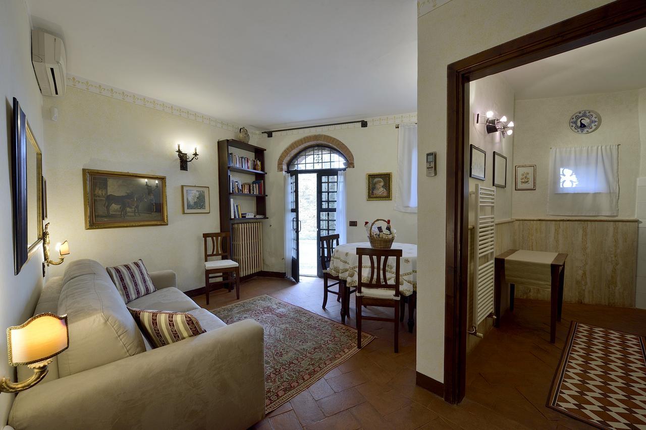 Castelletto Di Montebenichi Aparthotel Monte Benichi Exteriör bild